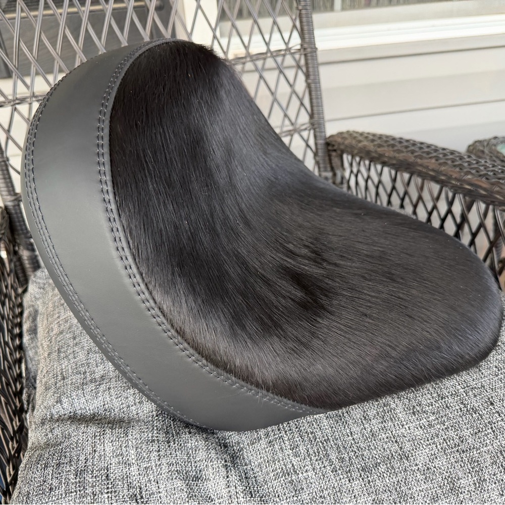 Indian scout motorcycle custom seat cowhide leather - Picture 2 of 6
